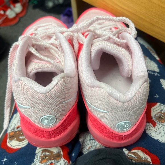 kd 16 aunt pearl - Picture 2 of 4